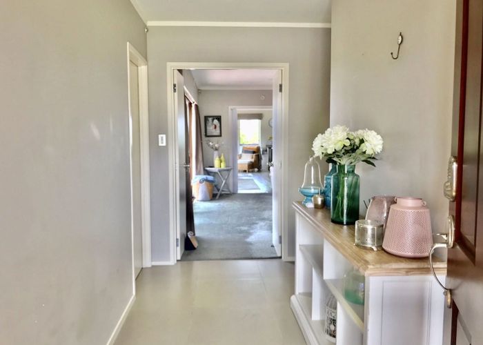  at 101 Glenmore Road, Sunnyhills, Manukau City, Auckland