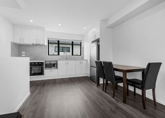  at 7/45 Dale Crescent, Pakuranga, Manukau City, Auckland