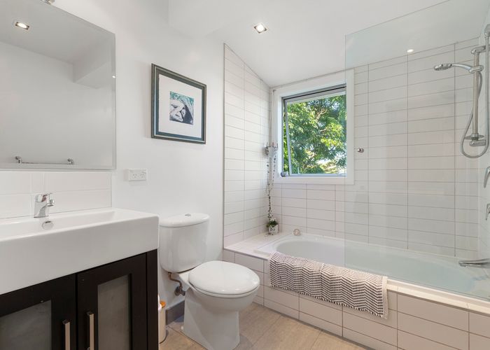  at 27/25 Burrell Road, Oneroa, Waiheke Island
