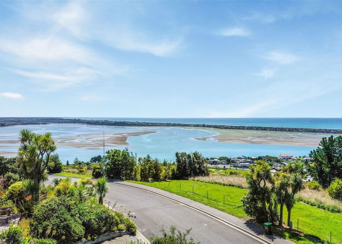  at 9 Dunkeld Lane, Redcliffs, Christchurch City, Canterbury