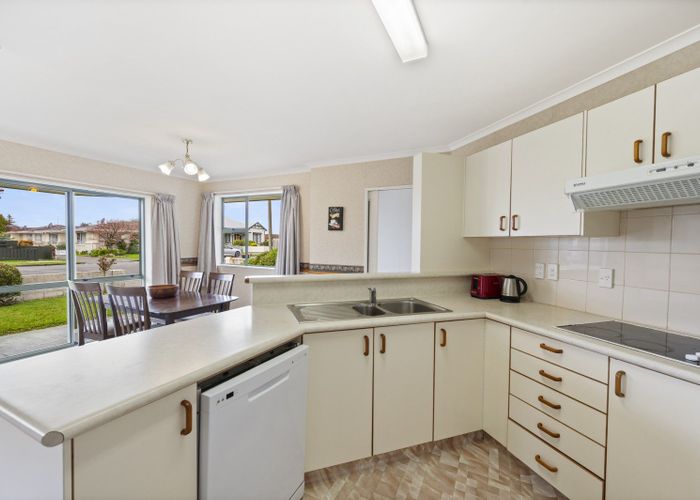  at 5 Peddie Street, Taradale, Napier