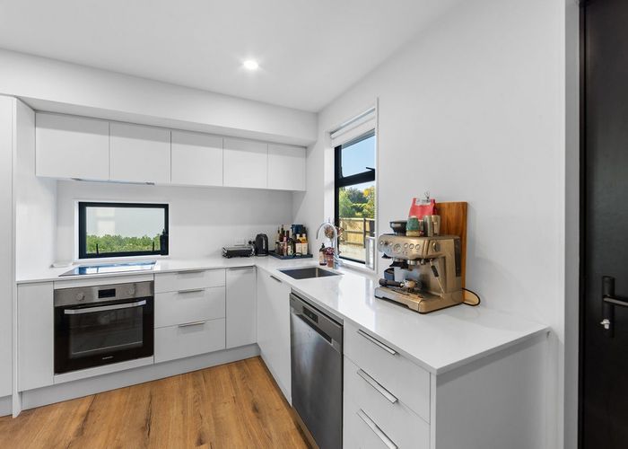  at 100A Rossall Street, Merivale, Christchurch City, Canterbury