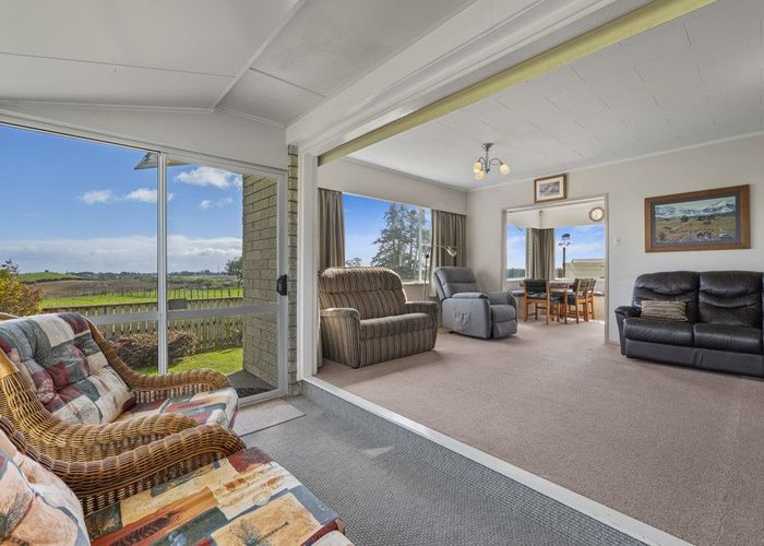  at 155 Cross Road, Lepperton, New Plymouth, Taranaki