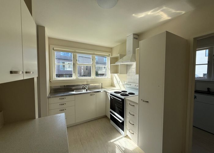  at 14 Broadbent Street, Riccarton, Christchurch City, Canterbury