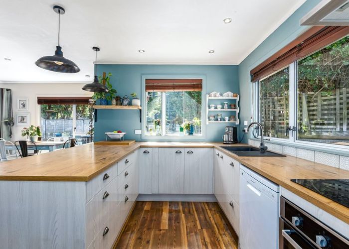  at 22 Adventure drive, Whitby, Porirua, Wellington