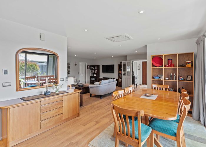  at 38 Titoki Road, Waikanae Beach, Kapiti Coast, Wellington