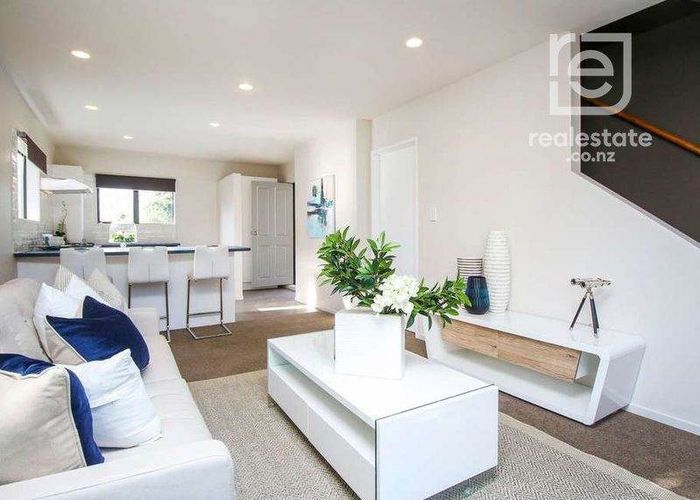  at 14/36 West Coast Road, Glen Eden, Auckland