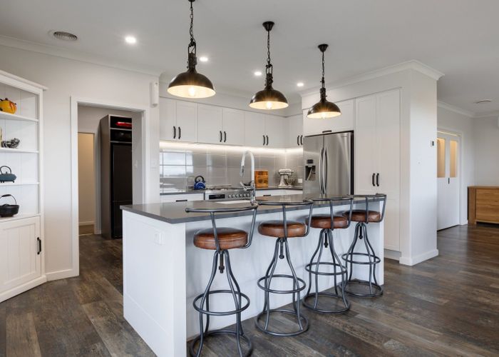  at 912 Omanawa Road, Tauranga