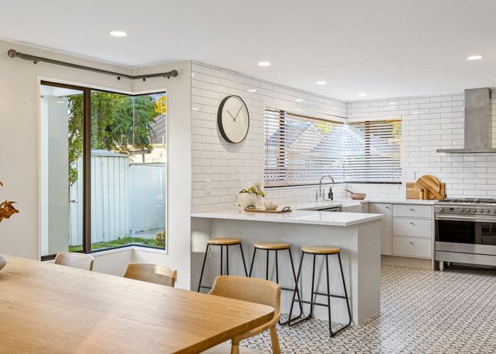  at 1/31 Eversleigh Road, Belmont, North Shore City, Auckland