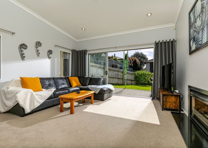  at 22 Durbin Court, Greenhithe, Auckland