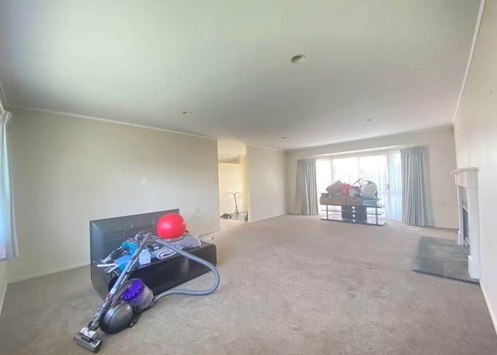  at 36 Meadowland Drive, Somerville, Manukau City, Auckland