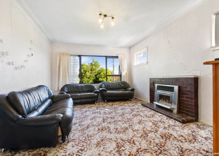 at 52 Matipo Road, Te Atatu Peninsula, Auckland