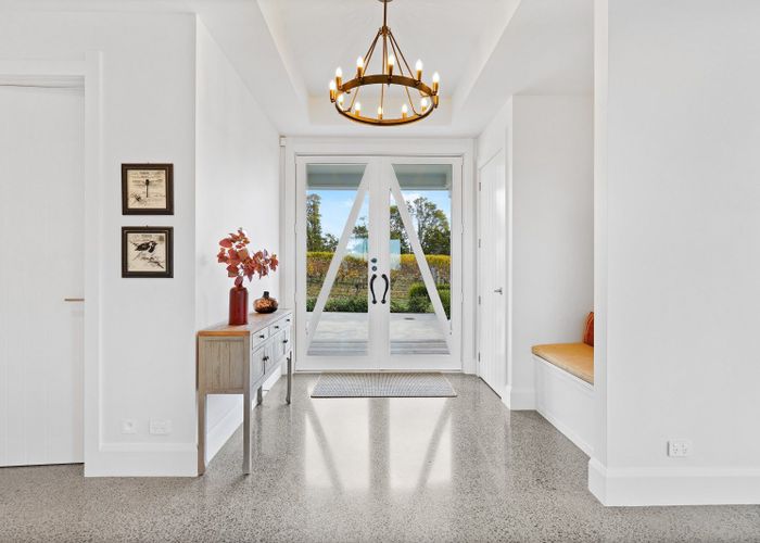  at 34 Side Road, Hastings