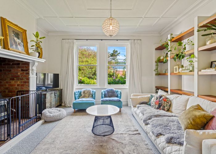  at 10 Lancaster Street, Lawrence, Lawrence