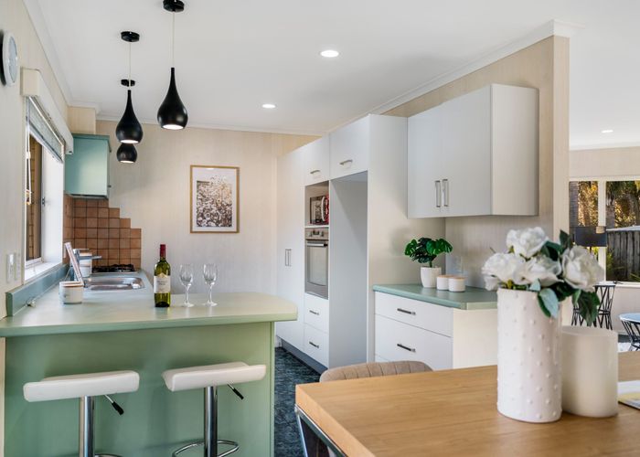  at 7 Newbliss Crescent, East Tamaki Heights, Auckland