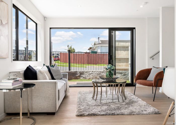  at 1/47 Hokianga Street, Mangere East, Auckland
