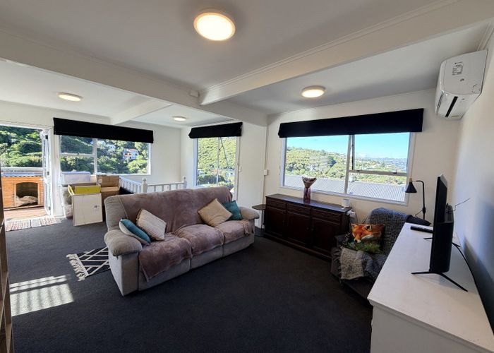  at 73B Airlie Road, Plimmerton, Porirua, Wellington