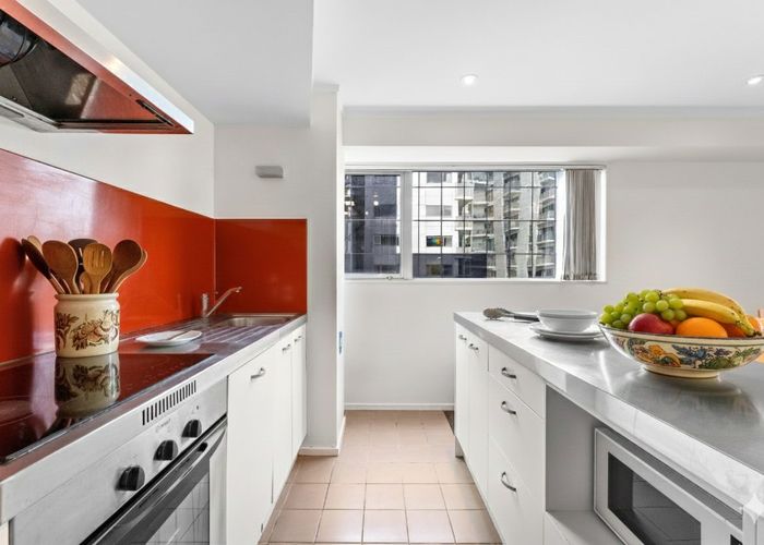  at 301/207 Federal Street, City Centre, Auckland City, Auckland