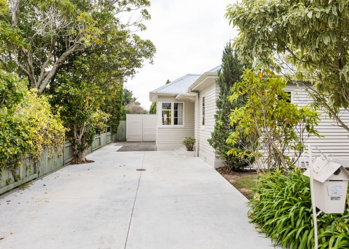  at 59 Park Road, West End, Palmerston North