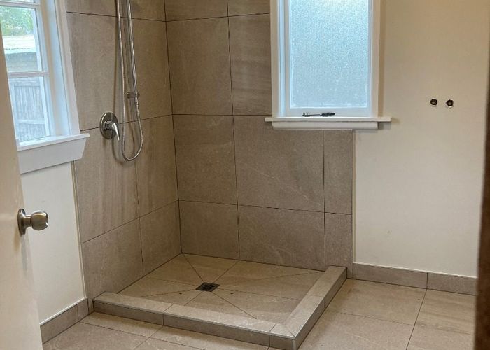  at 2/47 Cumnor Terrace, Woolston, Christchurch City, Canterbury
