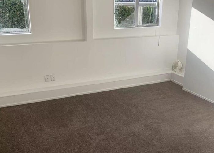  at Hillsborough, Auckland City, Auckland