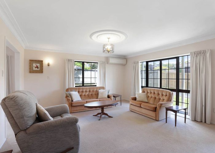  at 1/63 Manhattan Heights, Glendene, Waitakere City, Auckland