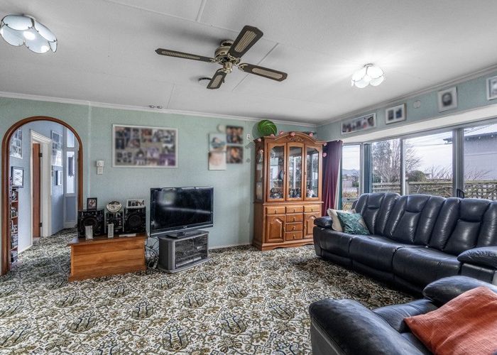  at 25 Huron Street, East Gore, Gore