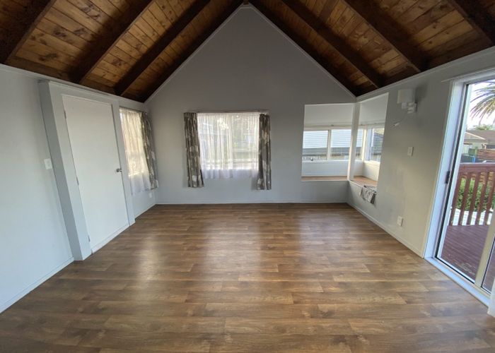  at 2 Aotea Road, Glen Eden, Waitakere City, Auckland