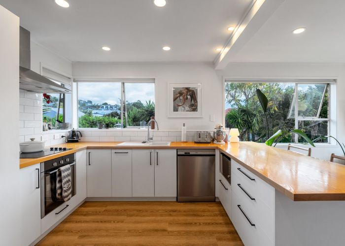  at 3/2 Peary Rd, Mount Eden, Auckland City, Auckland