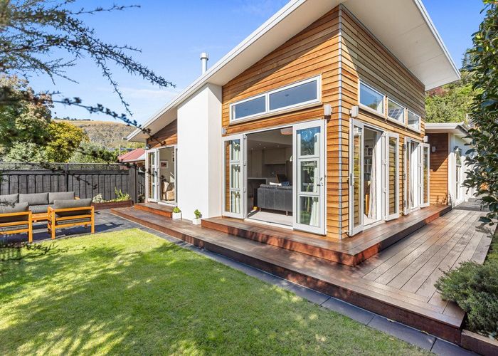  at 140 Port Hills Road, Heathcote, Christchurch City, Canterbury