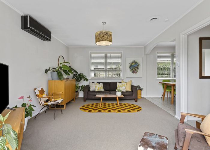  at 4 Te Wiata Place, Avondale, Auckland