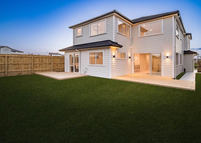  at 33 Nightingale Road, Flat Bush, Auckland