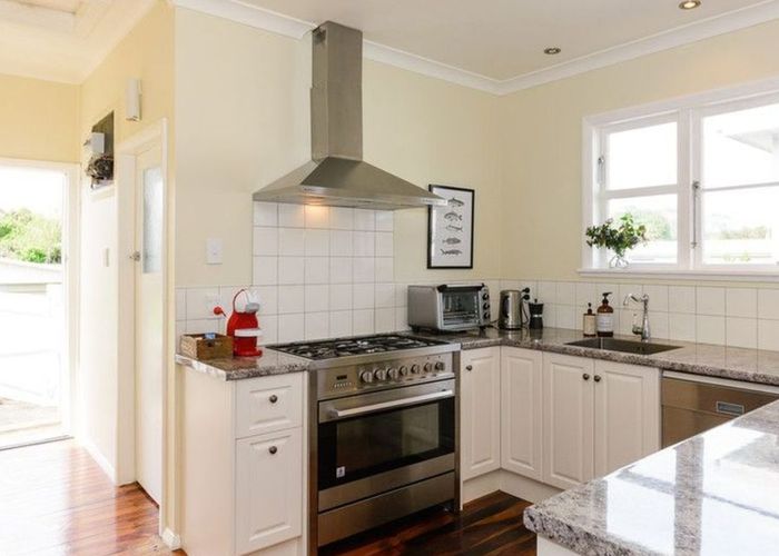  at 89 Churchill Avenue, Hokowhitu, Palmerston North, Manawatu / Whanganui