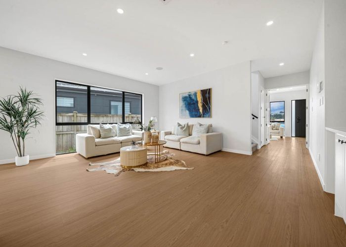  at 11 Cyperus Street, Flat Bush, Manukau City, Auckland