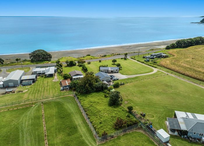  at 6944 State Highway 35, Te Kaha