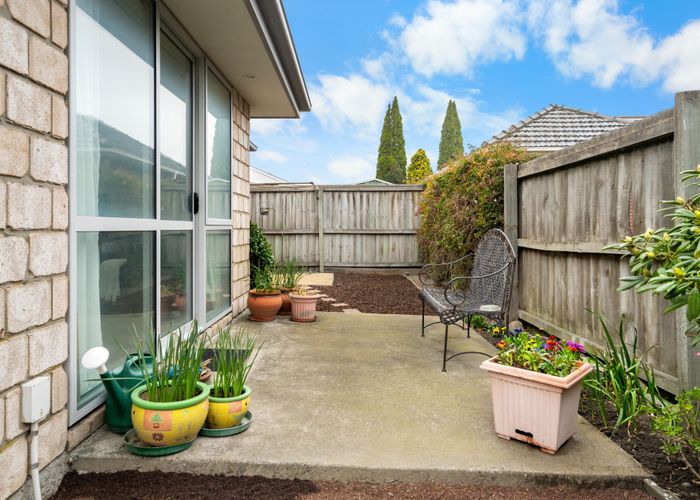  at 1/335 Main South Road, Hornby, Christchurch City, Canterbury