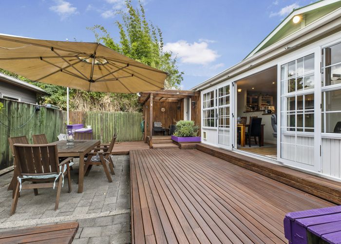  at 7 Lunn Avenue, Mount Wellington, Auckland
