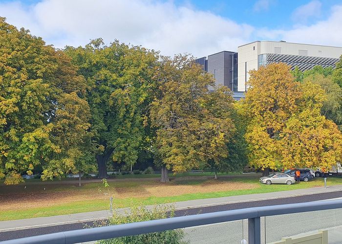  at 12/245 Montreal Street, City Centre, Christchurch City, Canterbury