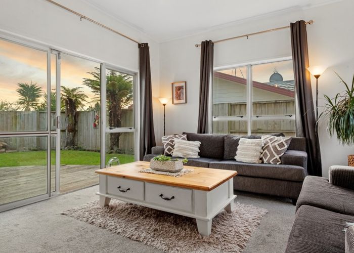  at 28 Dingadee Street, Welcome Bay, Tauranga