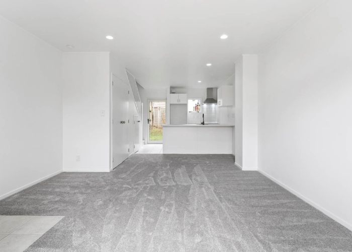  at H6/20 Ian Marwick Place, Birkenhead, North Shore City, Auckland