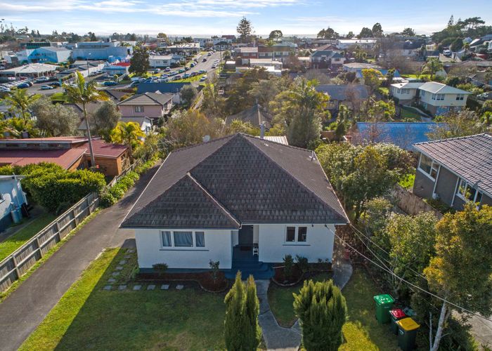  at 1/16 Evans Road, Glen Eden, Auckland