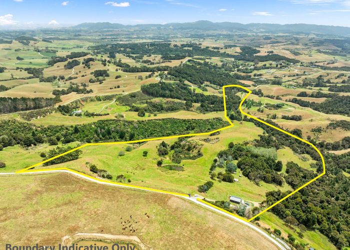  at 158 Kereru Lane, Kaiwaka, Kaipara, Northland