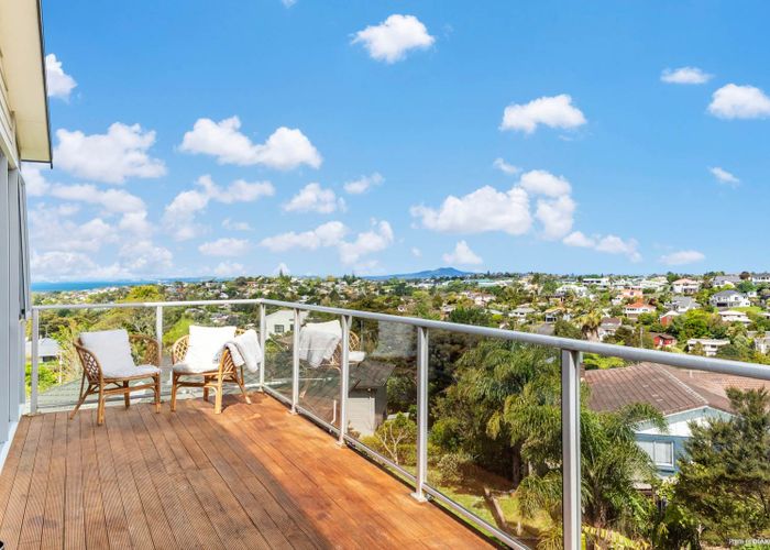  at 300B Glenvar Road, Torbay, Auckland