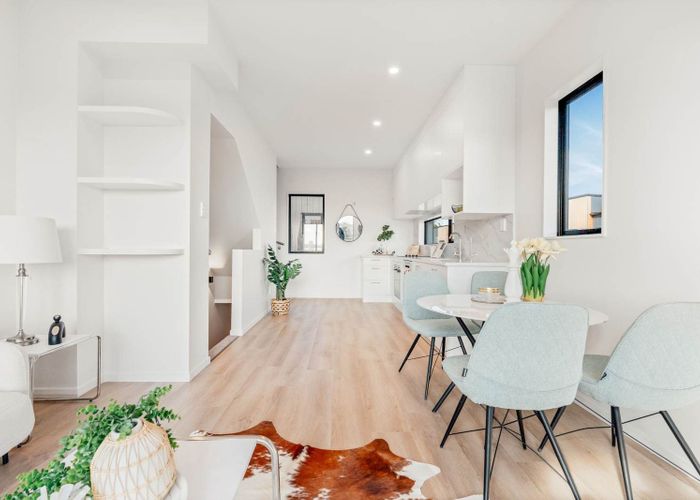  at 2/1D Rosyth Avenue, Bayswater, North Shore City, Auckland