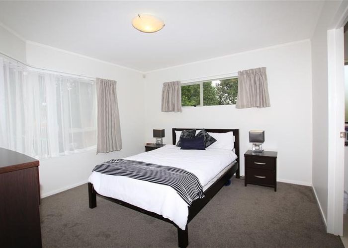  at 28 Lynwood Road, New Lynn, Waitakere City, Auckland