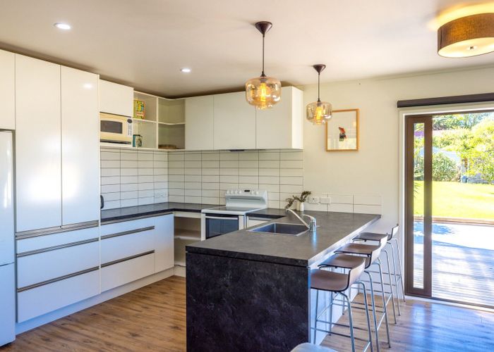  at 35 Lannan Road, Surfdale, Waiheke Island