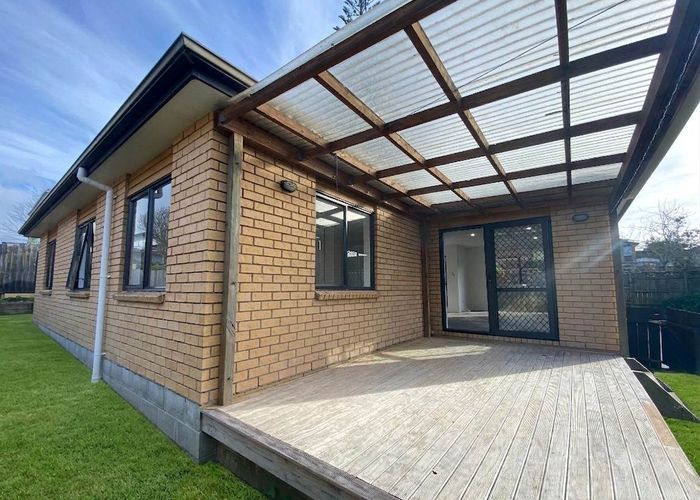  at 1/44 Miro Street, New Lynn, Auckland
