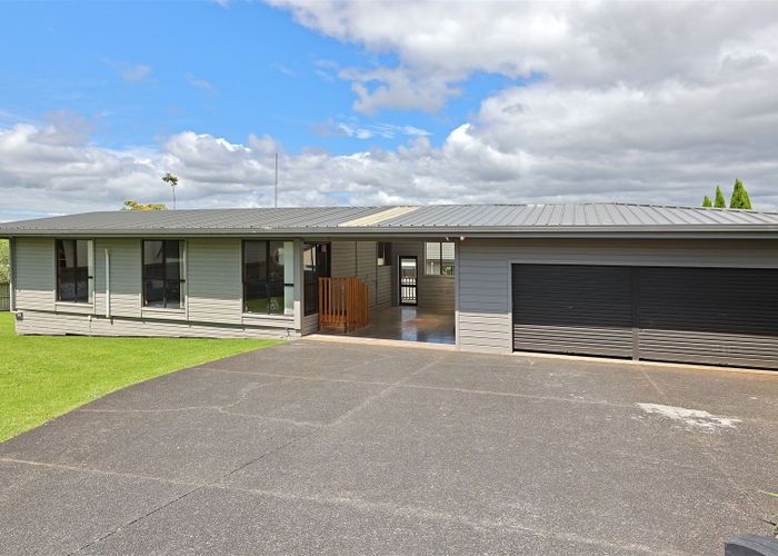  at 96 Rhinevale Close, Henderson, Auckland