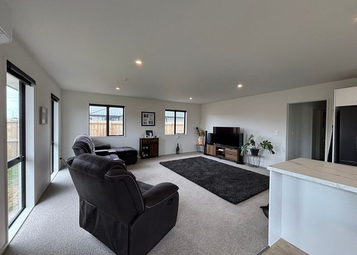  at 10 Poipoi Place, Aranui, Christchurch