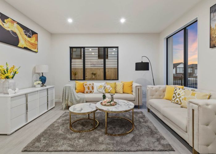  at 12 Woodacre Street, Flat Bush, Auckland